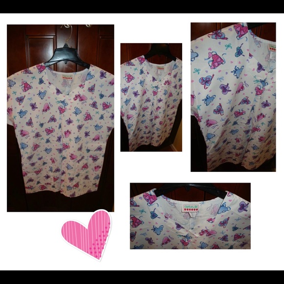Women's Hearts Scrub Size Medium - Picture 2 of 8